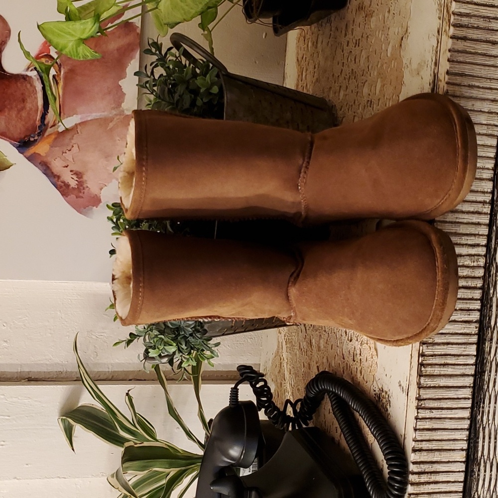Bear Paw Suede Boots Size 10